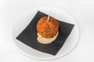 Doce Ms Uno Sport's Bar: Croqueta de Trinxat
