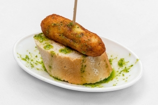 Bar Joaqun y Manu: Croqueta de bacall
